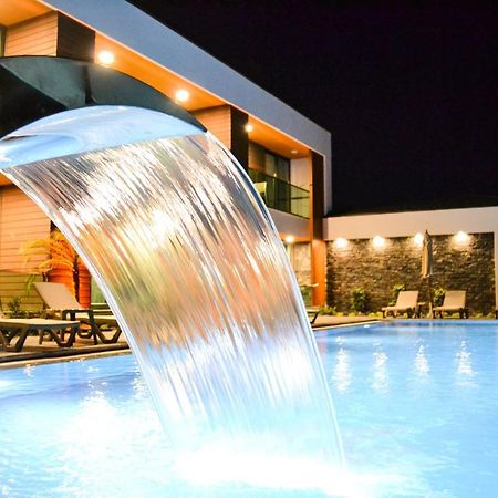 Gueven Park Residance & Hotel Кемер Экстерьер фото